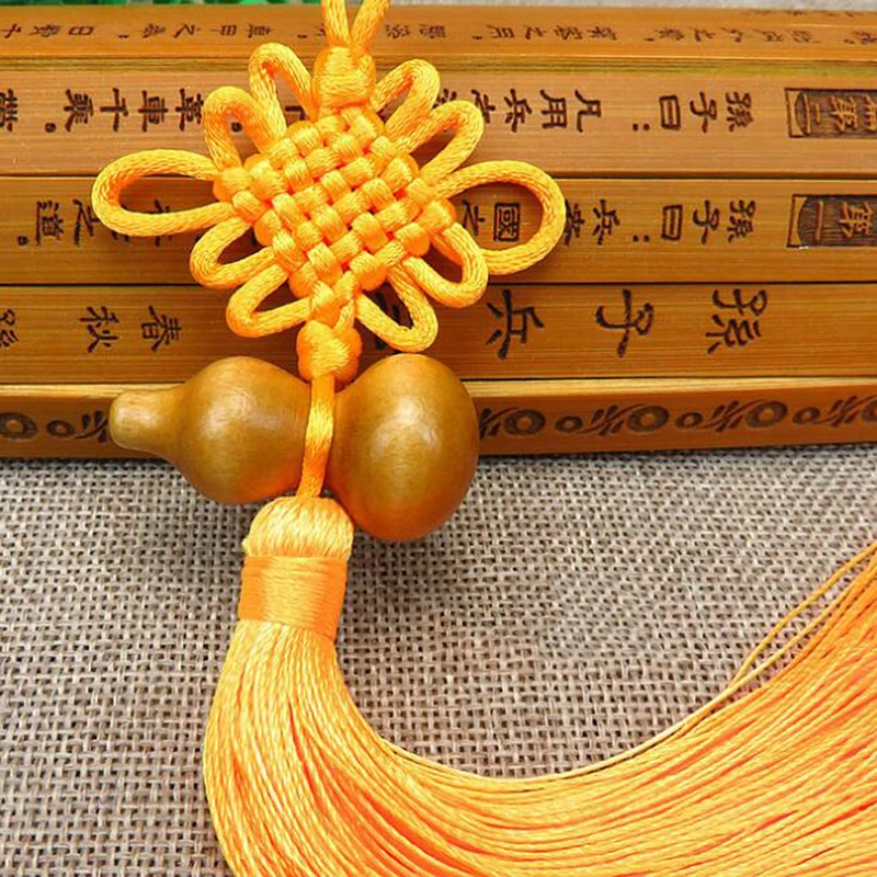 1Pc Lucky Charm Chinese Knot Feng Shui Gourd Pendant Car Home Decoration