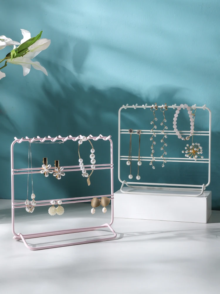 

Metal Pink and White Jewelry Display Stand Earrings Pendant Bracelets Display Holder Elegant Jewelry Display Rack