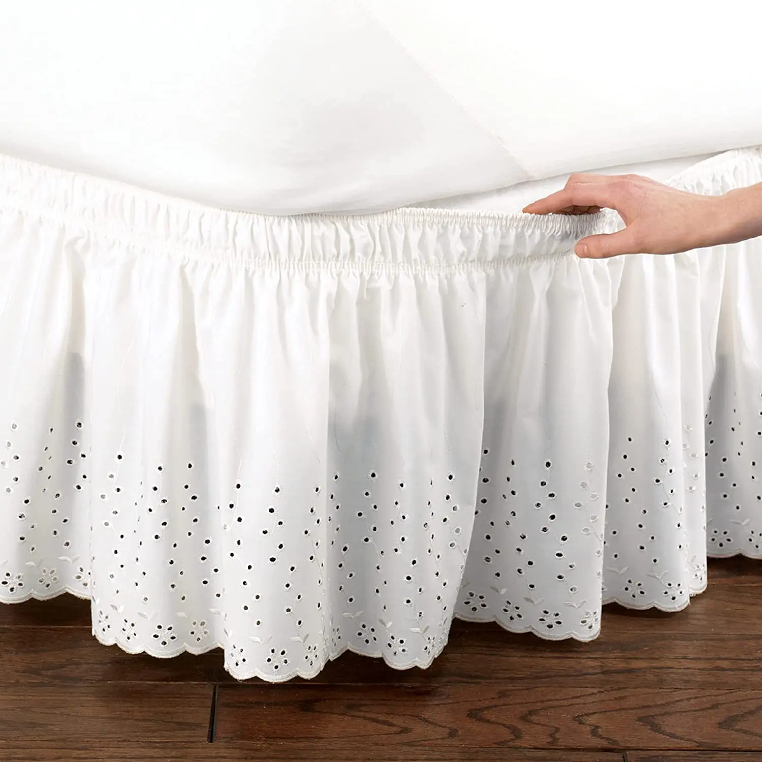 

Hot Sale Thicken Ruffles Eyelet Floral Embroidery Scalloped Elastic Dust Ruffle Bed Skirt With Premium Cotton Polyester Fabric