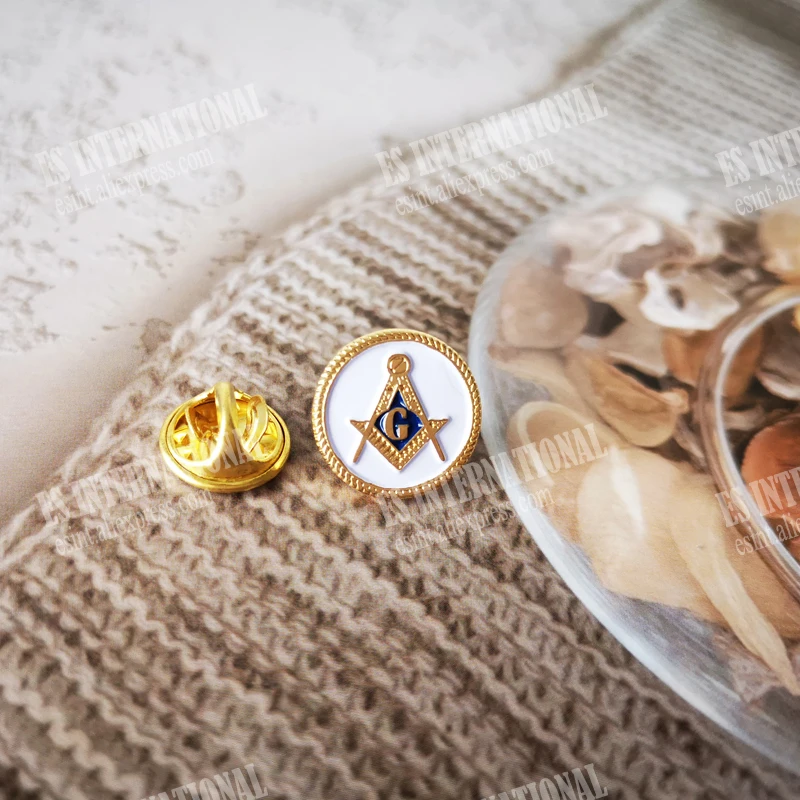 Masonic Lapel Pins Commemorative Badge Mason Freemason BLM54 White Round Mason creative personality1.4cm Zinc Alloy Gold Plated