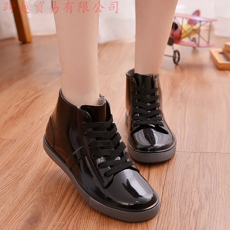 Fashion New arrival sewing waterproof flat with shoes woman rain woman water rubber ankle boots cross-tied botas 2021