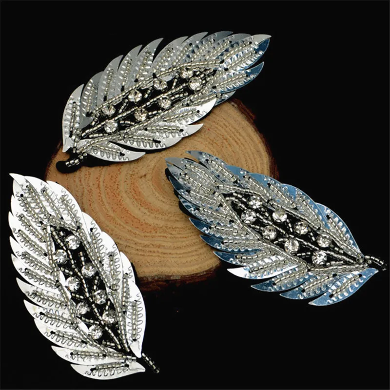 

MAXSIN FUN 2 Pc/Lot High Quality Handmade Beaded Sequins Stickers Feather Patch Clothing Accessories DIY Decals Decorative