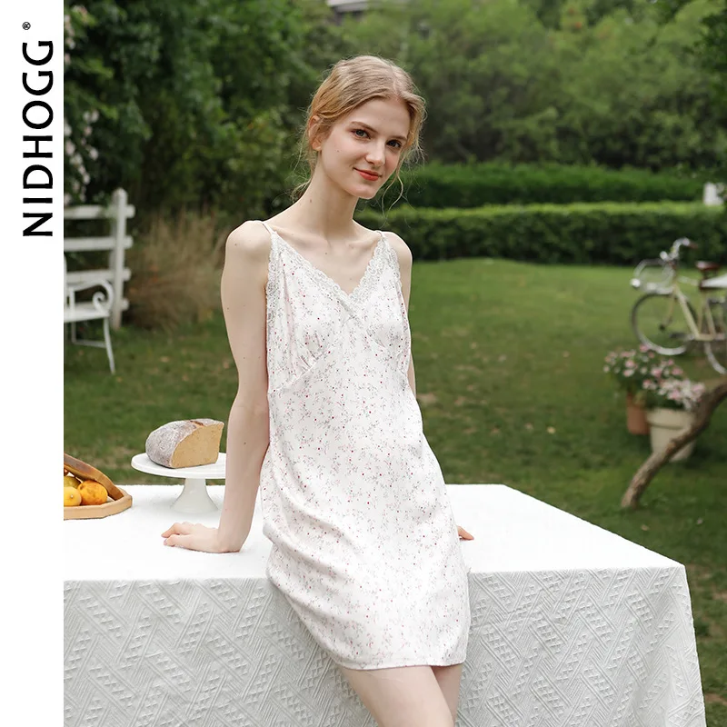 2021 Sleeping Skirt Girl Gentle Retro Satin Night Dress Women Sleepwear Sexy Nightwear Viscose Lace Nightgowns Nighty for Ladies