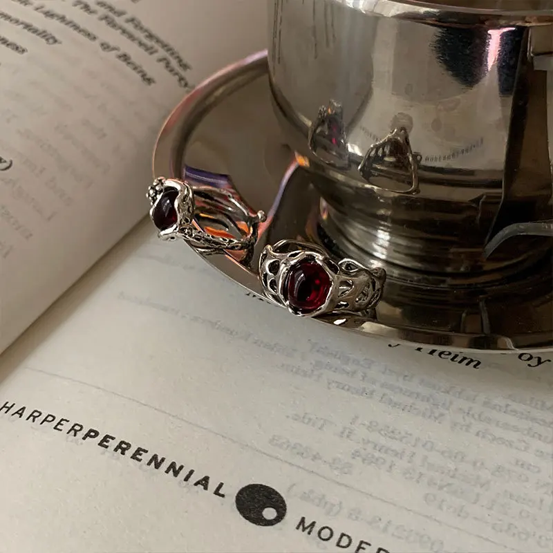 QMCOCO Silver Color Red Oval Zircon Ring For Women Trendy Elegant Geometric Vintage Handmade Luxury Ring Woman Jewelry Gifts