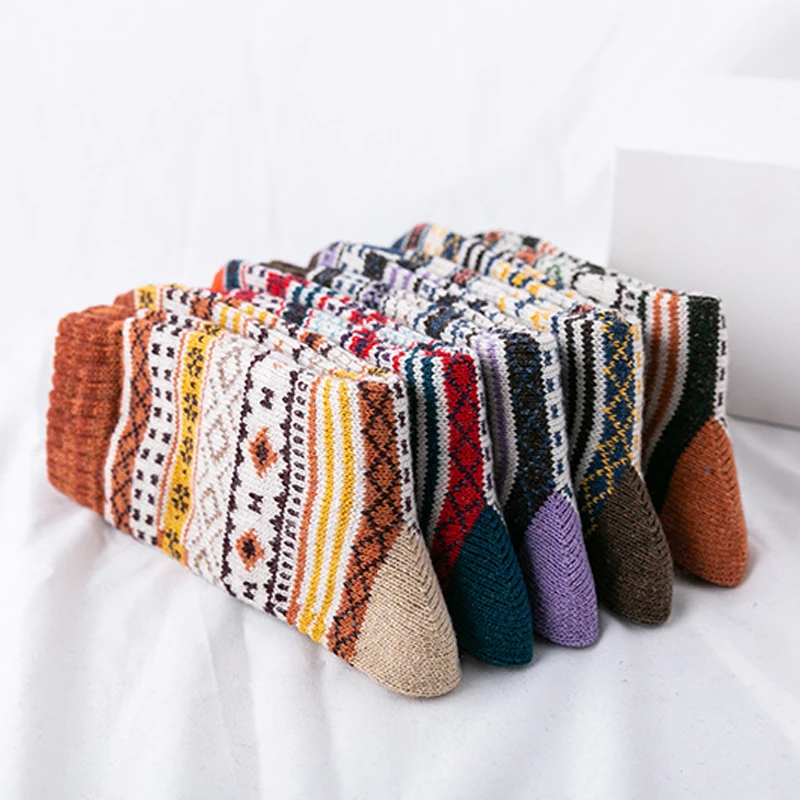 5Pairs/Lot New Winter Thick Warm Wool Women Socks Colorful Socks Fashion Casual Euramerican National Wind-Flowers Cotton Sock