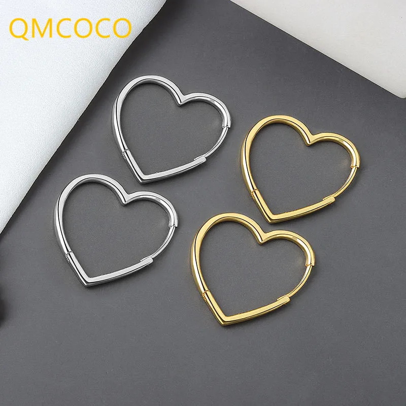 QMCOCO New Trendy Elegant Heart Stud Earrings For Women Korean Style Charming Simple Silver Color Ear Hoops Jewelry