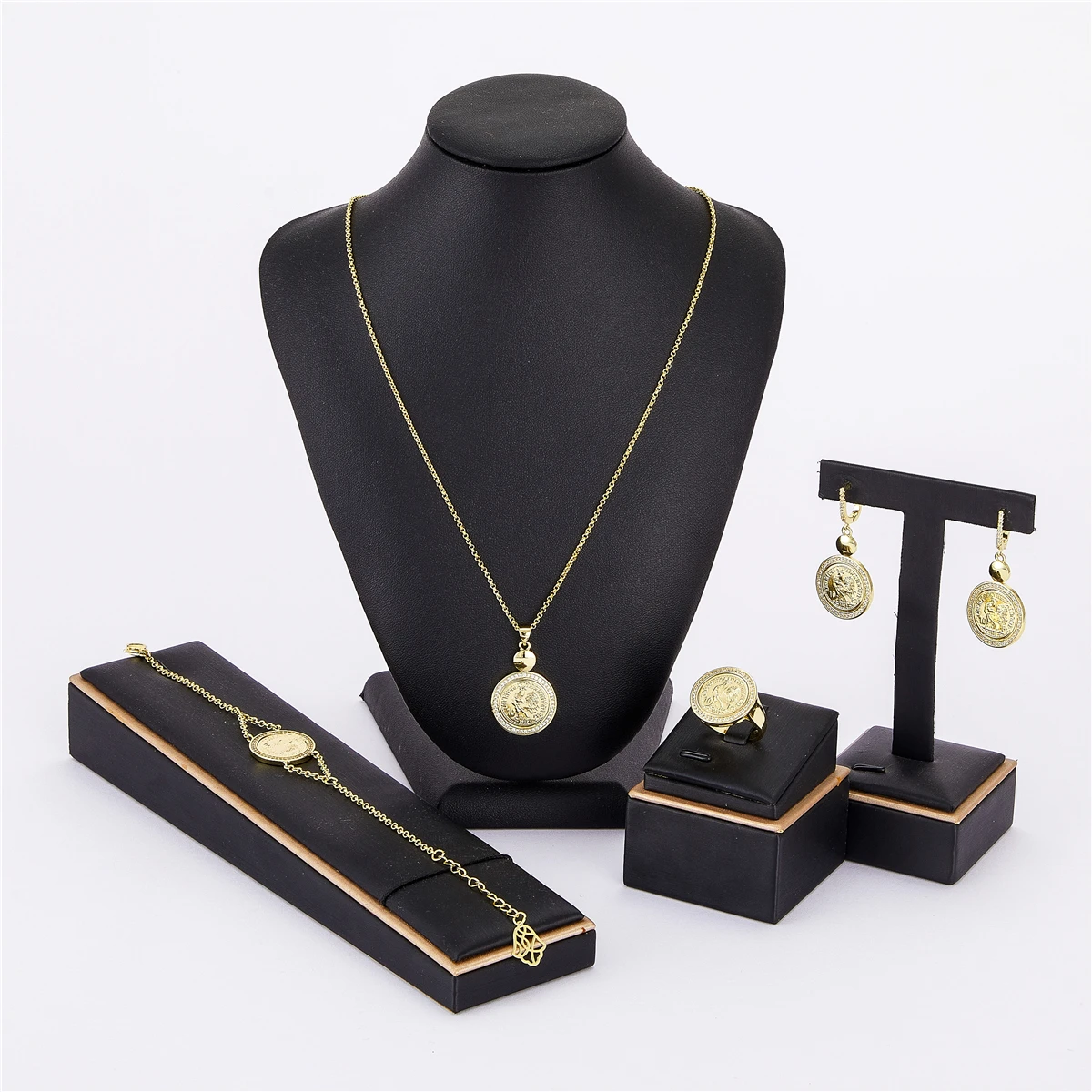 Hot Selling Fashion Women's Coin Rooster Jewelry Set Necklace Earrings Wedding Accessories