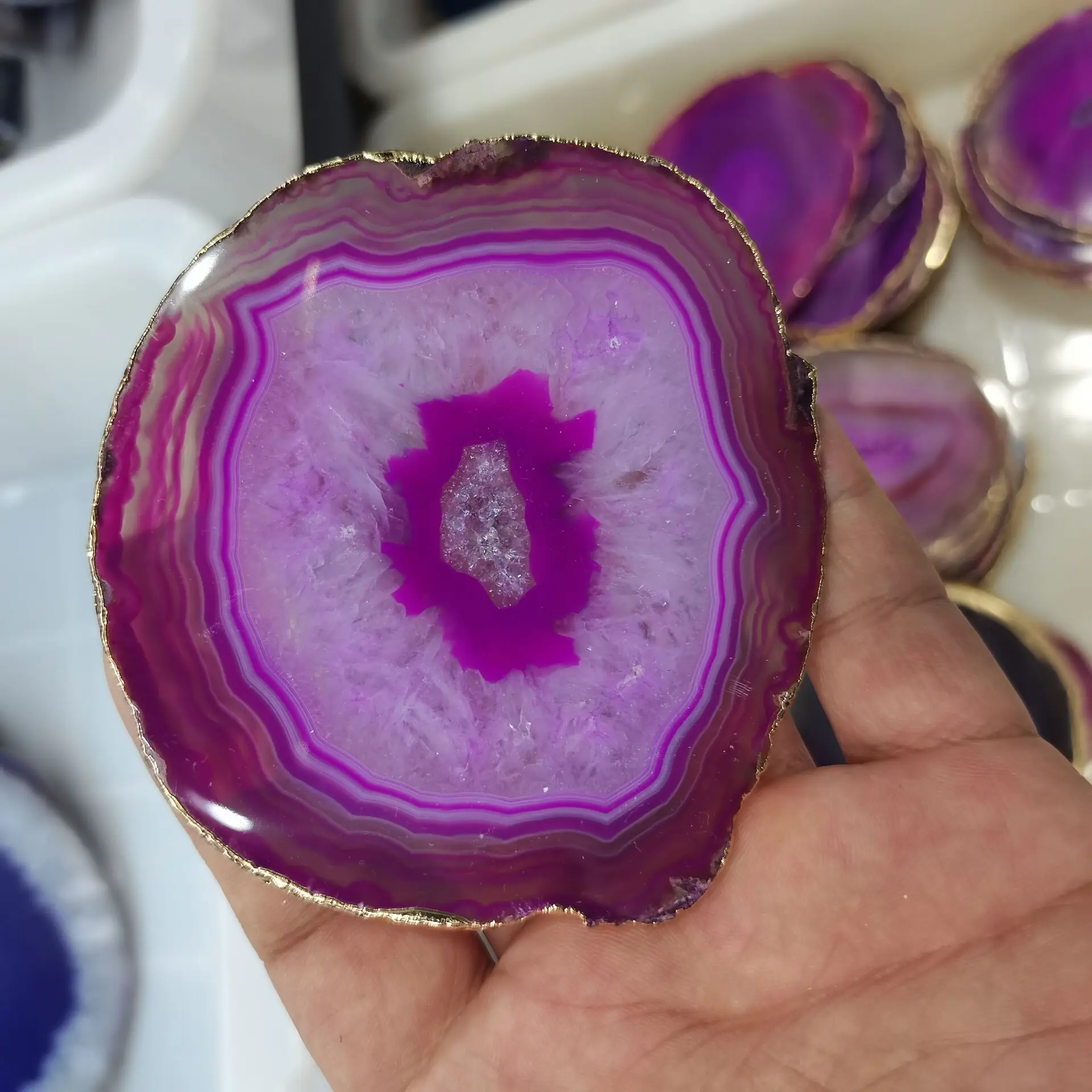 80-100mm  Natural agate slices coaster Polished Agate Gems Crafts Pad coasters gilt lace mineral decoration Stone Holiday Gift