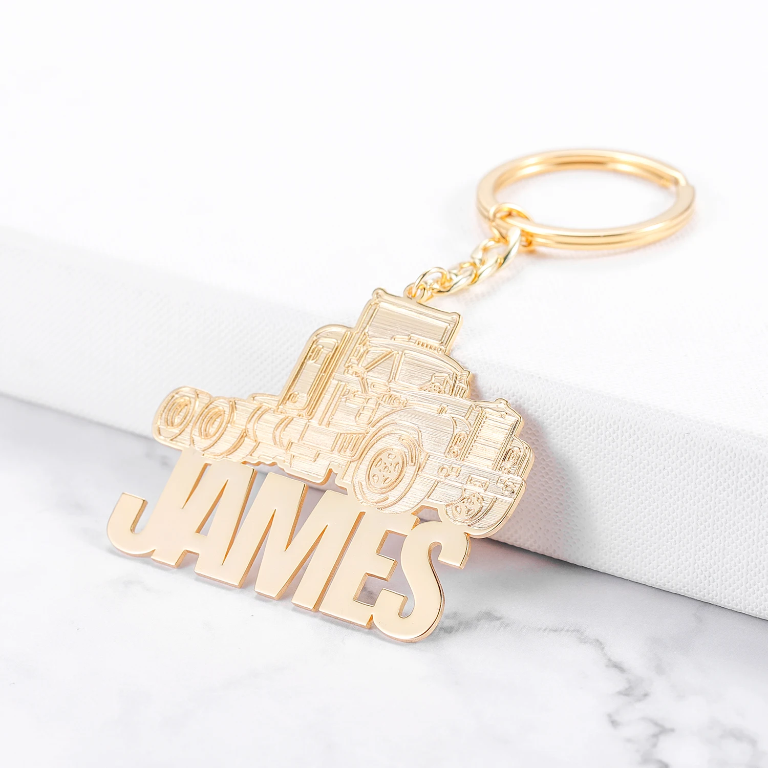 Personlized Key Chain Custom Lettering Gift For Car Key RIng Holder Pendant Best Gift for Friend Husband Boyfriend Dad Gift