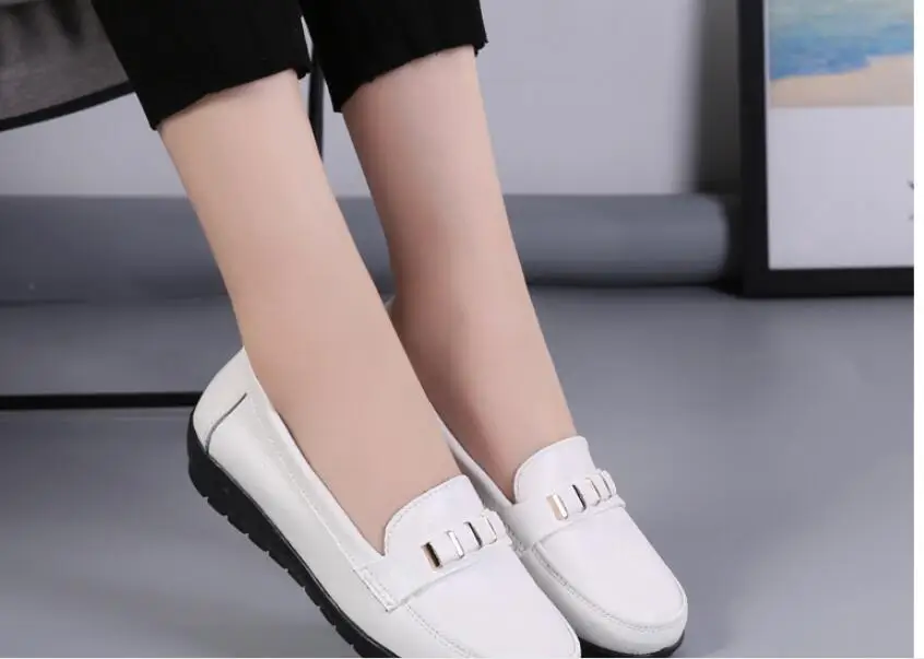 New Classic Women Flats Shoes Genuine Leather Non-slip and comfortable Casual Flat Ballet Women Loafers Shoes Flat Women's Shoes