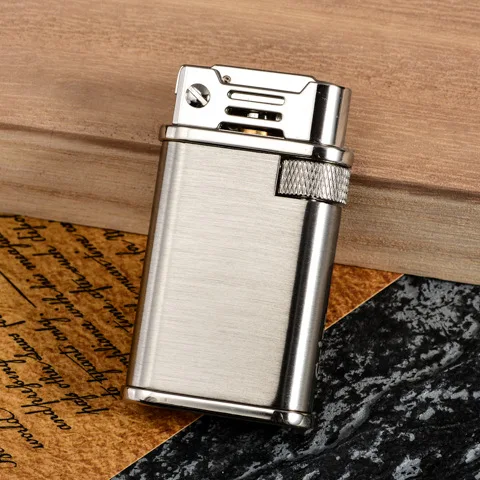 Retro Trench Copper Flint Lighter Brass Metal Men Gadgets Kerosene Oil Gasoline Lighter Gas Grinding Wheel Cigarette Cigar