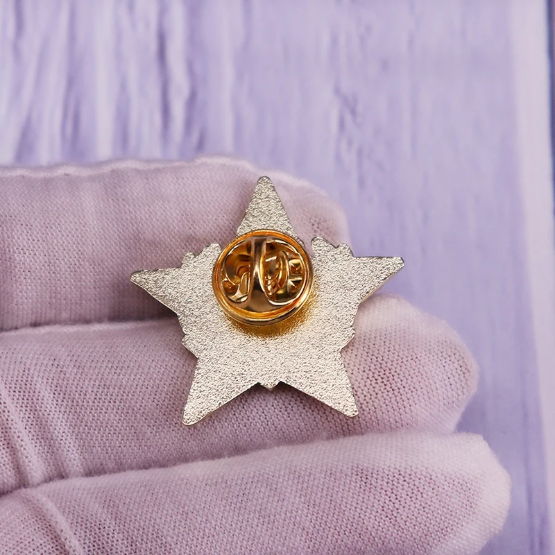 USSR Soviet Sickle Hammer Red Star Wheat Wreath Communist Badge Brooch Russian Military Victory CCCP Medal view 2