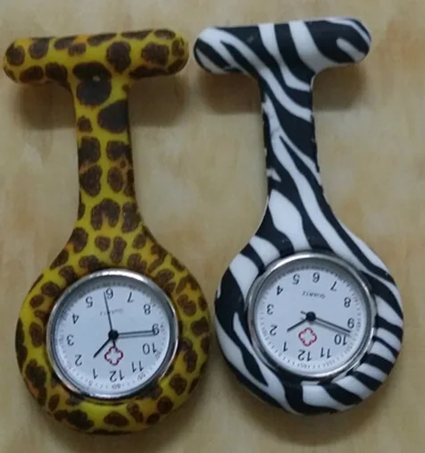 Infermiera appeso orologio al quarzo stampato della vigilanza del leopardo zebra vortice orologio