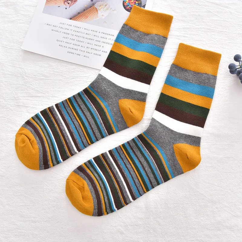 5 pairs of socks standard new socks men\'s British style cotton socks, retro colors Harajuku Street fashion men no gift box