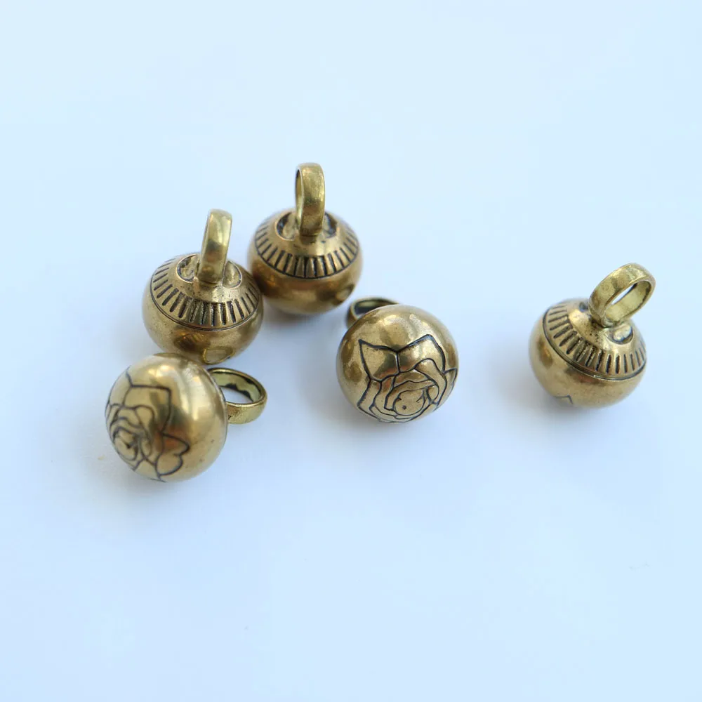 5 Stück/Set 8mm Geschnitzte Blumen-Messingknöpfe Hochwertige Aufnähbare Ösenknöpfe für Hemden, Mäntel, Jacken, Schnallen – Detail 2