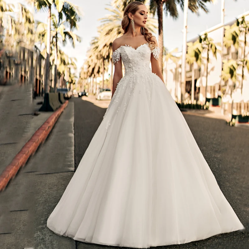 

Sweetheart Off The Shoulder Appliques Lace Up Tulle Wedding Dress 2022 Vestido De Noiva Bridal Gown