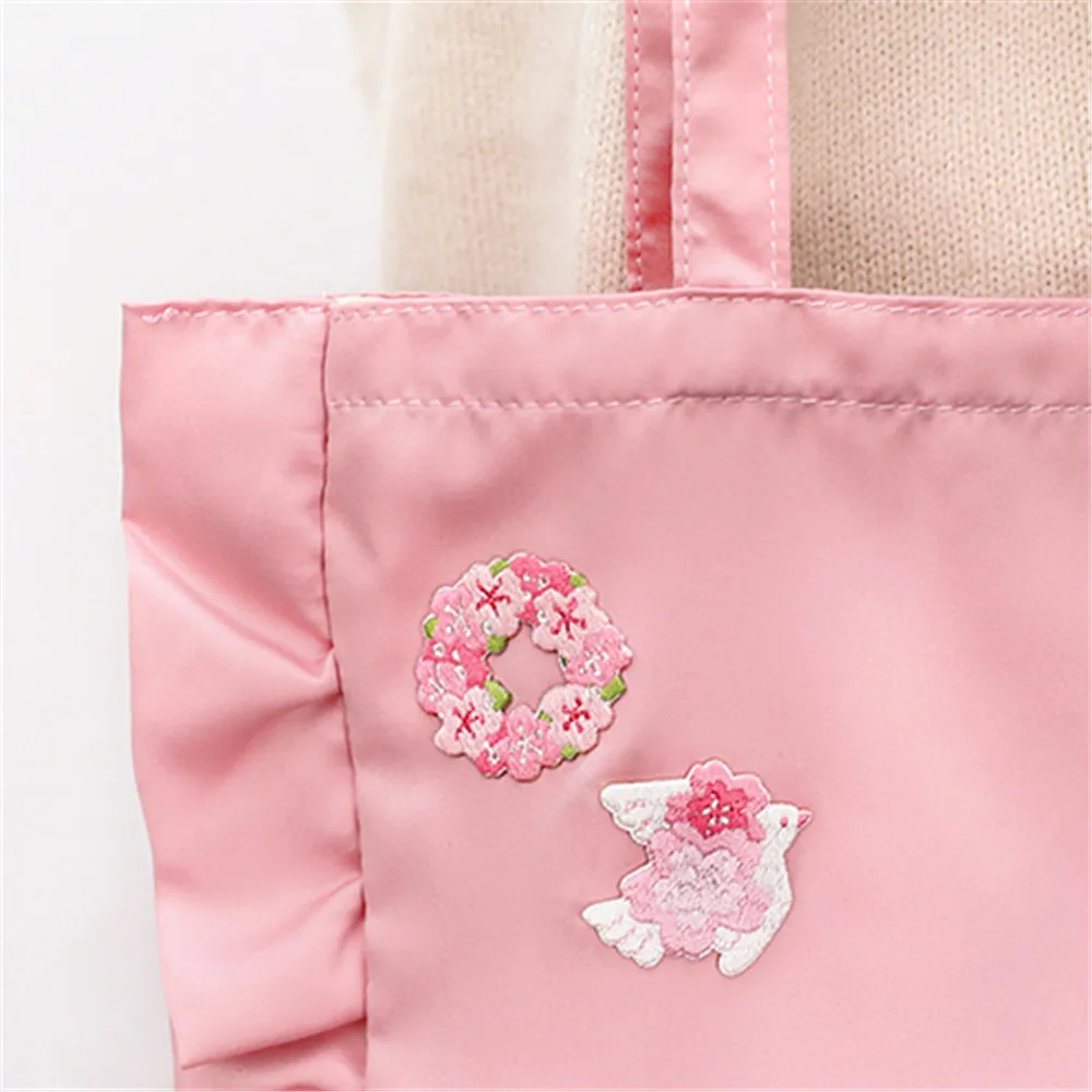 MAXSIN FUN 1 Pc High Quality Sakura Cat Embroidery Sticker Iron On Clothes Bag Jeans Animal Patches DIY Decoration Accessories