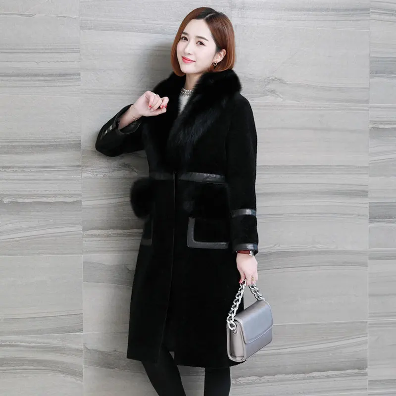 Sheep Shearing Overcoat Women 2020 Real Fur Coat Female Long Winter Warm Parka With Real Fox Fur Collar casaco feminino LX2494