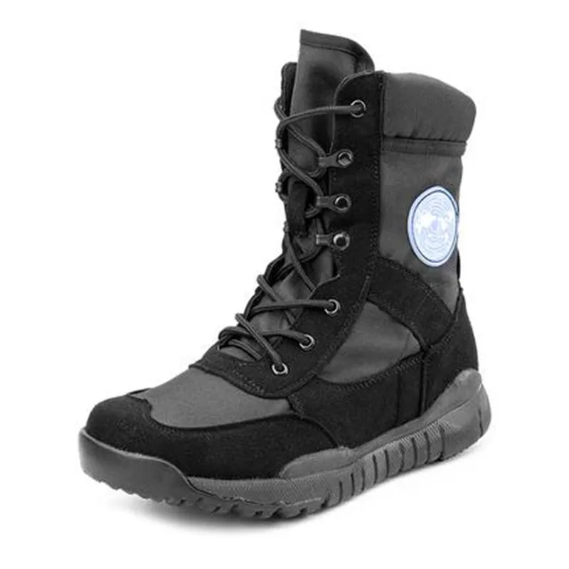 Mens Summer breathability Ultralight Boots Work Shoe Outdoor Run Desert Hiking Shoes  Training Boots Male Sneakers 36-46