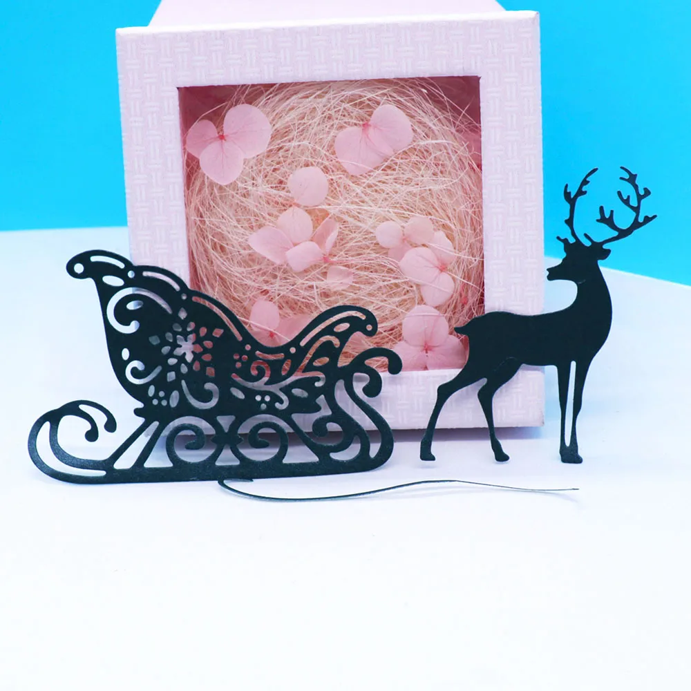 Moose Pulling Sled Christmas Metal Cutting Dies, Scrapbooking Album, Embossing Stencil, Slimline Dies