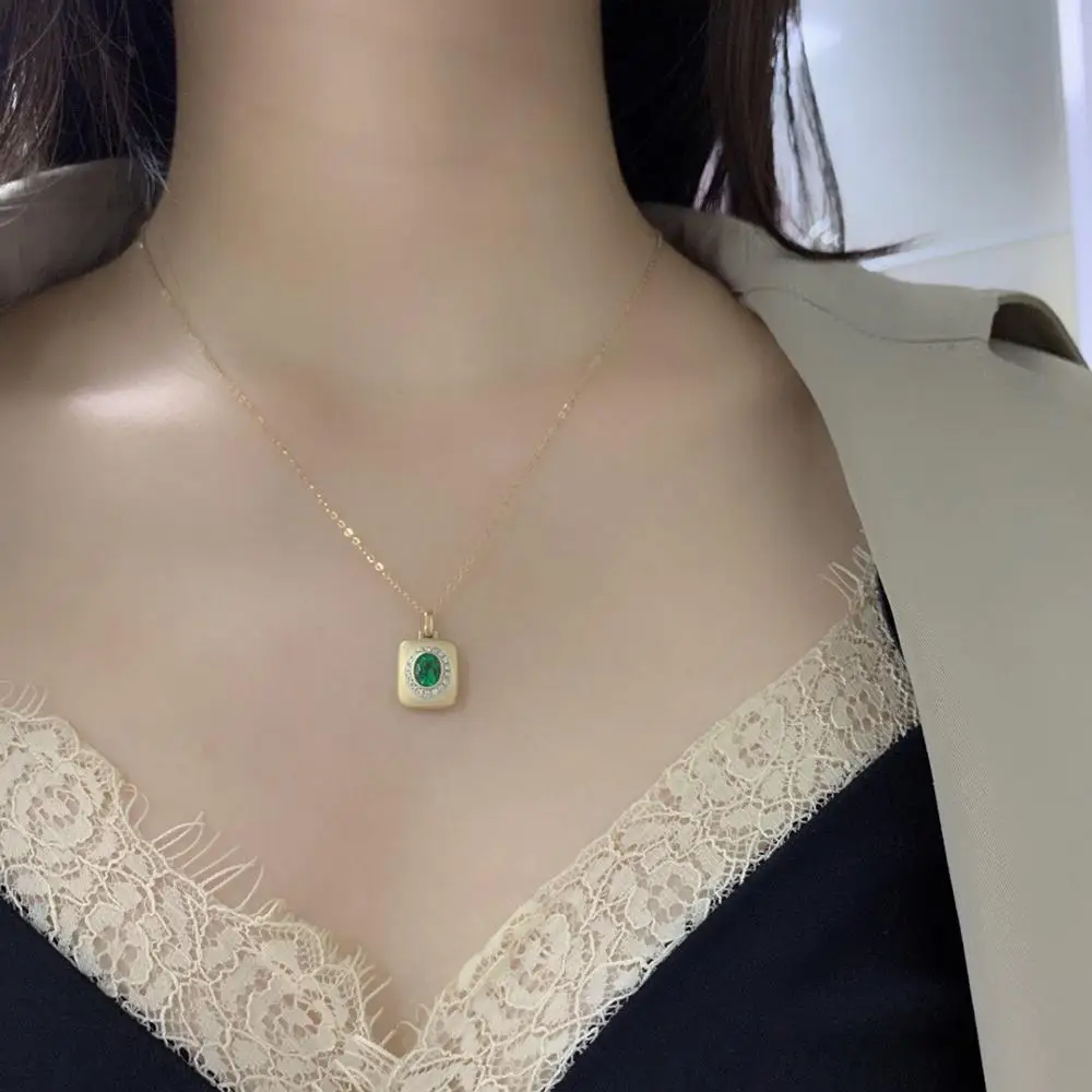 MADALENA SARARA Pure Gold Au750 Solemn Square Style Pendant With Green Emerald 18K Gold Chain Women Necklace