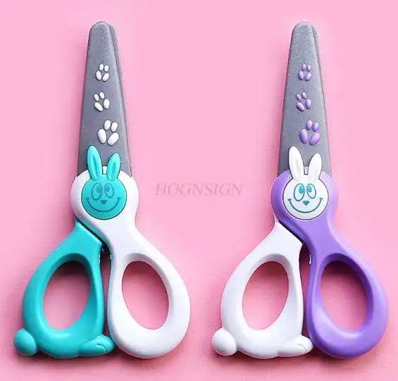 

2pcs Kindergarten safety scissors children primary school students do not hurt hands paper-cut special round head plastic