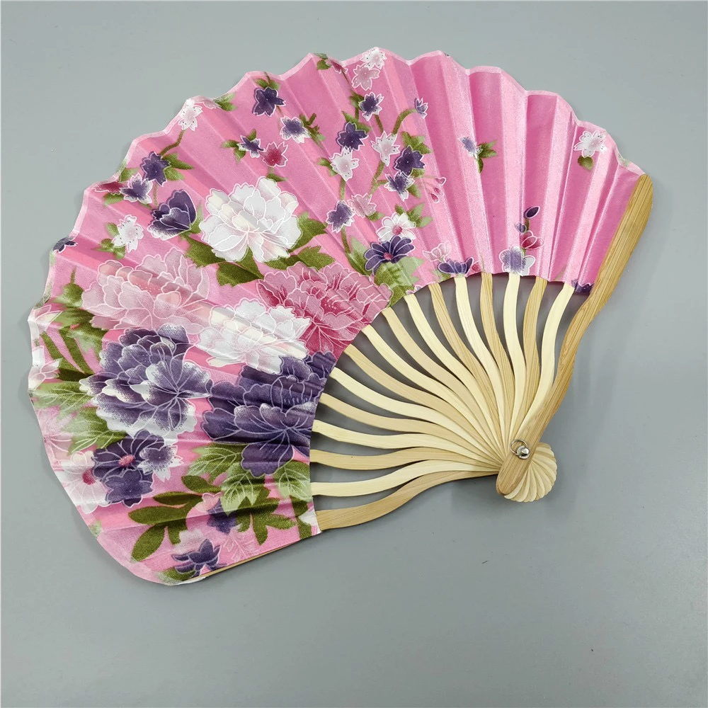 

20PCS Japanese Style Seashell Shape Bamboo Satin Silk Hand Fan Wedding Gift Favors in Mixed Colors