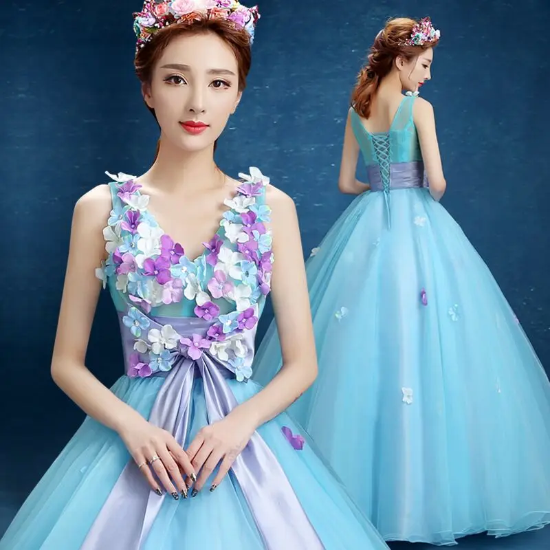 

V-neck Quinceanera Dresses Formal Flower Appliques Party Prom Vintage Sweet 16 years Ball Gown Quinceanera Vestidos Plus Size