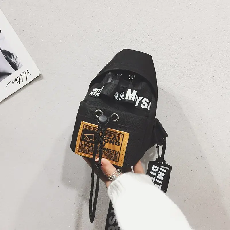 Sacs de poitrine en toile à la mode pour femmes, sac de messager hip-hop, sac de taille décontracté personnalisé, sac banane à une initiative