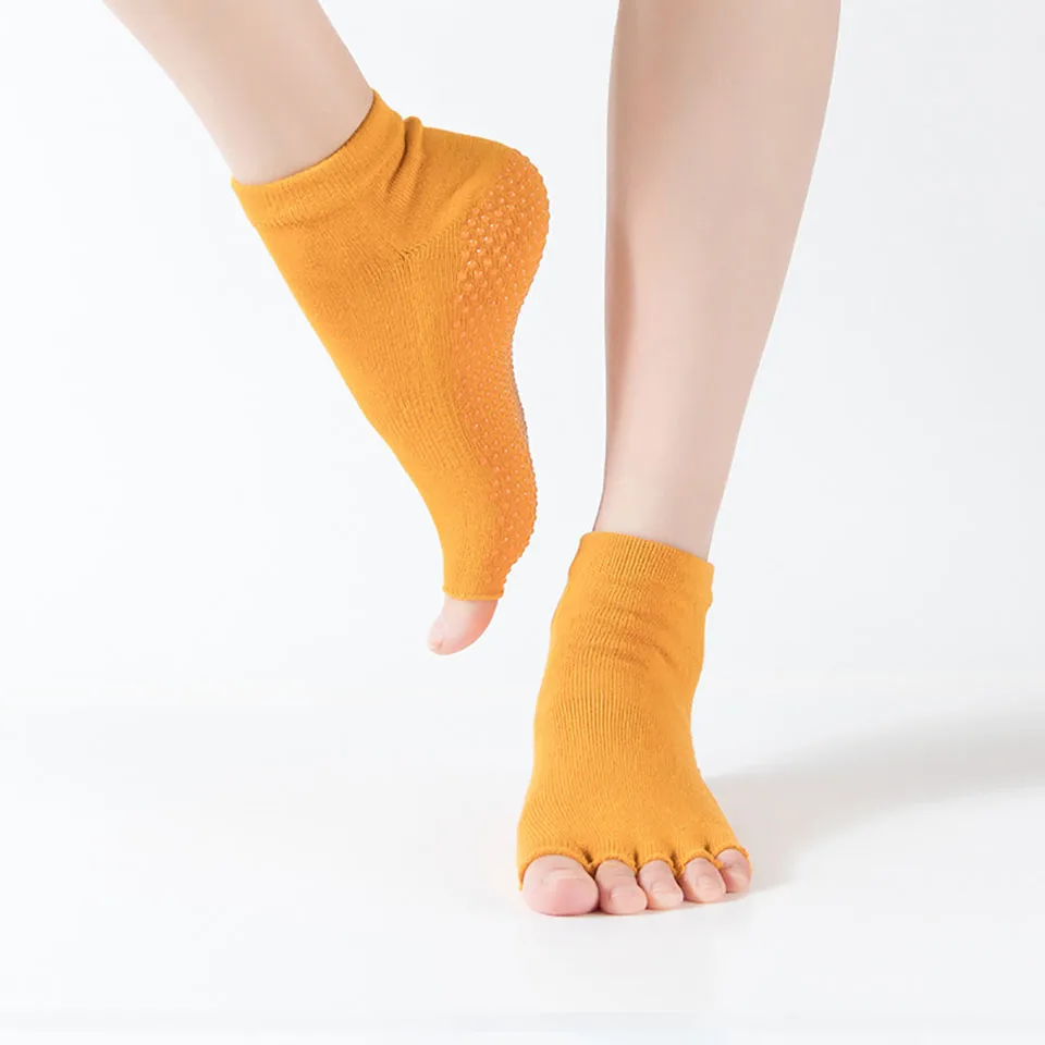 Professional Five Toe Yoga Socks Open Toe Breathable Anti-Slip Pilates Socks Women Fitness Toeless Half Toe Sock for Dance