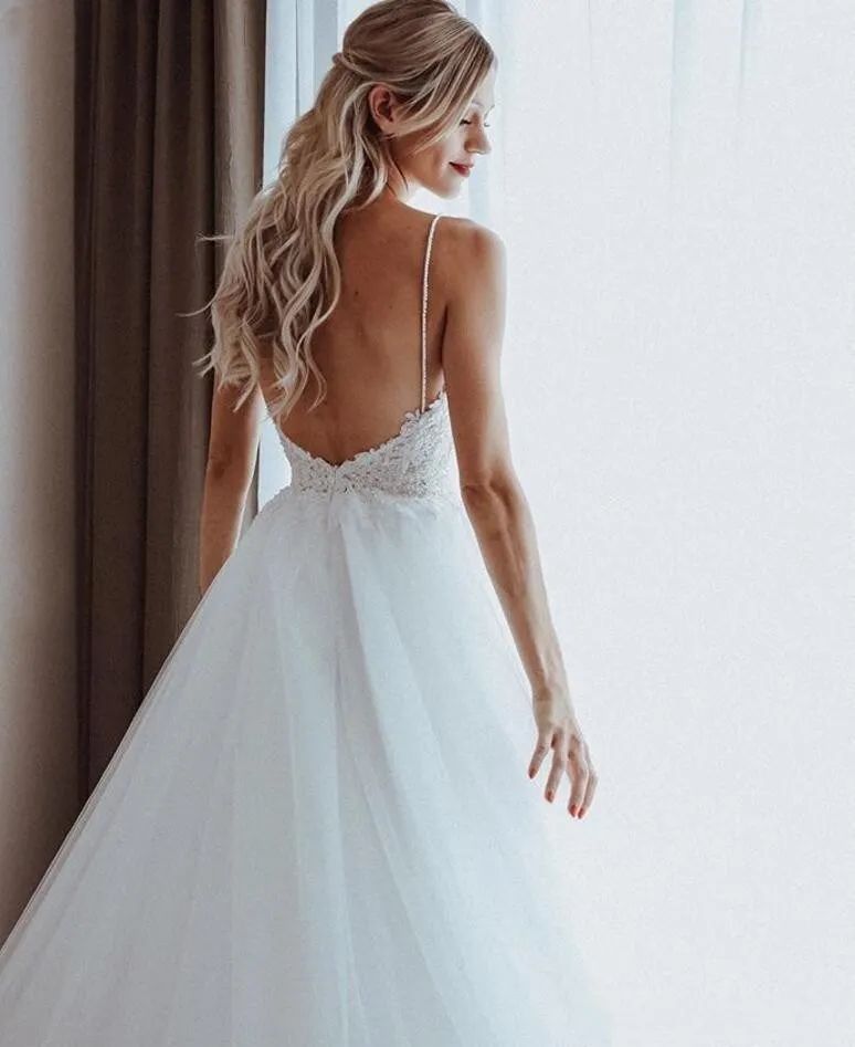 DREAM Customized Beach Backless Tulle Wedding Dresses Spaghetti Straps A-Line Lace Appliques Pearls Floor Length Bridal Gown