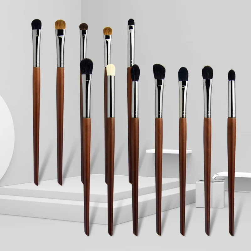 12pcs/set Animal hair Eye Makeup brushes Wood handle detail Eyeshadow cream make up brushes smudge highlighter crease eyebrow