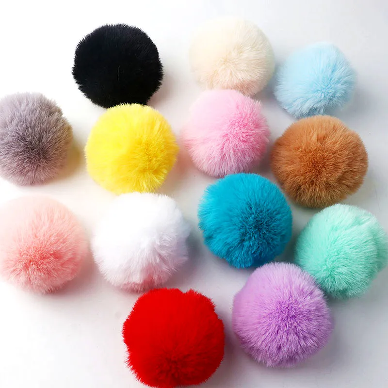 1 Piece of 8cm Solid Rabbit Pompom Keychain Hat Diy Pompom Decoration Material Wholesale and Retail Colors Support Mix and Match