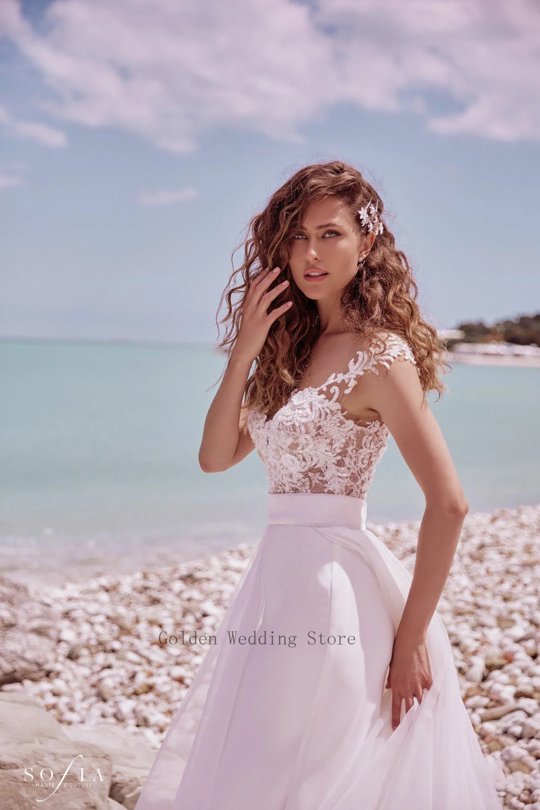 Vestido de novia de piel de tul con ilusión y cuello redondo, ropa de boda para playa, apliques de envoltura, tren extraíble, transparente en la espalda