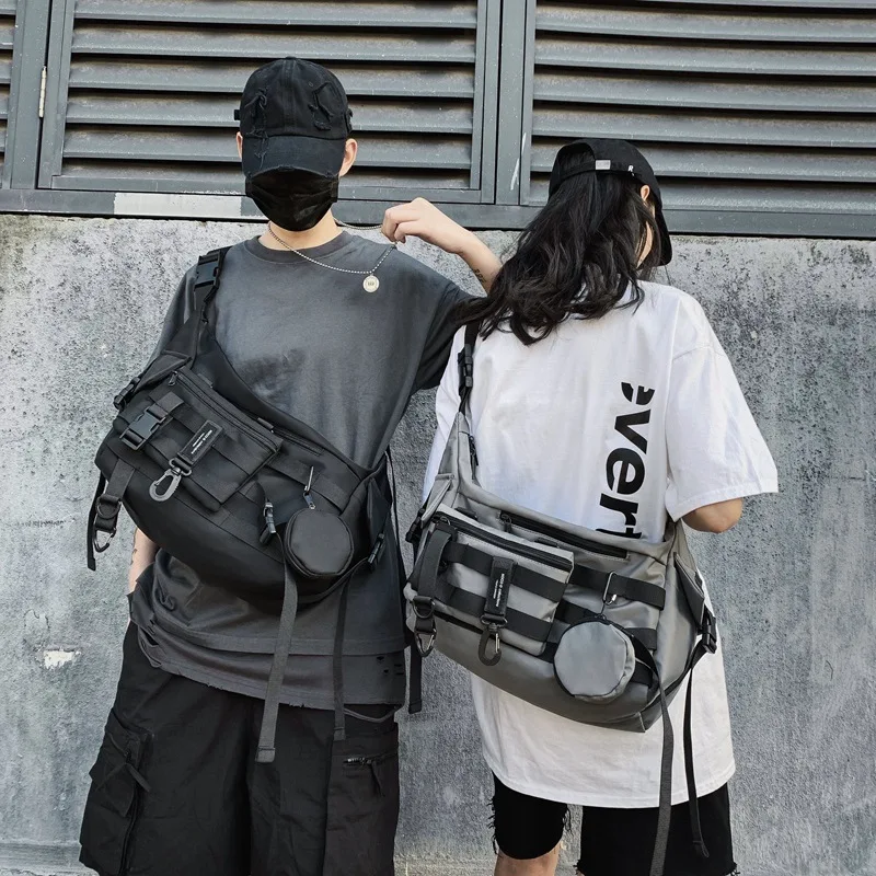 Ins shoulder messenger bag, male fashion brand Harajuku functional bag, fashion joker, student dark wind tooling bag, female.