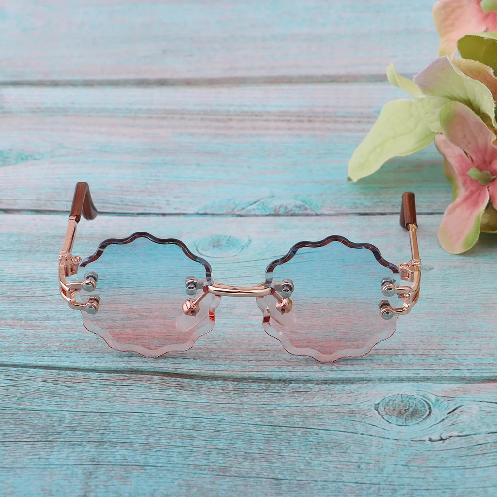 1/6 Modern Metal Frame Glasses Wave Lens Sunglasses for Blythe Doll Clothing