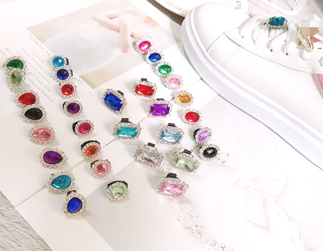 1 Pc Shiny Rhinestone Heart Shoelace Clips Bling Decorative Shoe Charms Buckle Fashion Shoe Accessories for Kids Women Sneakers