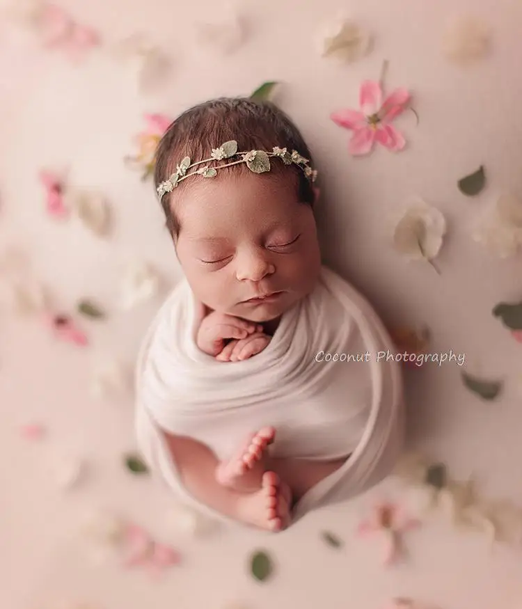 Coconut Newborn Photography Props  Fresh Daisy real flower headdress headdress baby full moon 100 days one year old baby