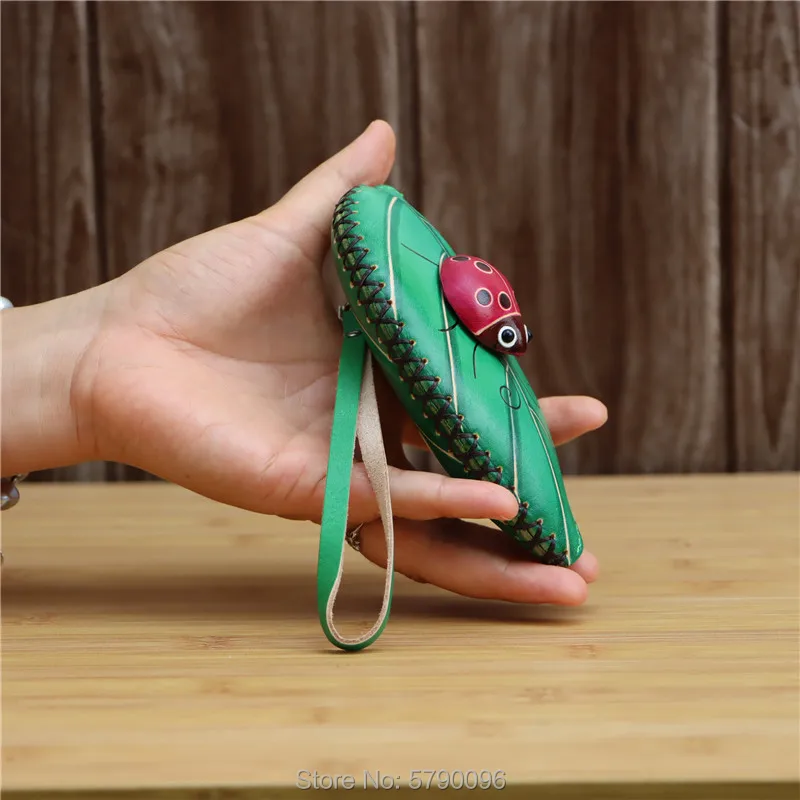 Leather Handmade Creative Leaves Seven Star Ladybug Mini Coin Purse Leather Card Key Case Clutch Clutch Clutch