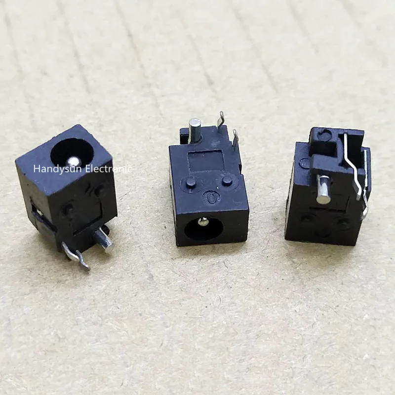 DC-023A تيار مستمر مقبس الطاقة 4.4x1.65 مللي متر عالية الجودة مسمار دبوس نحاسي 3pin الانحناء مع تحديد المواقع آخر لوحة جبل موصل محول