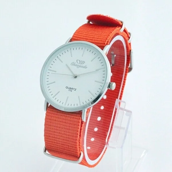 ساعة كوارتز للرجال والنساء ، حزام نايلون 20 مللي متر ، موضة