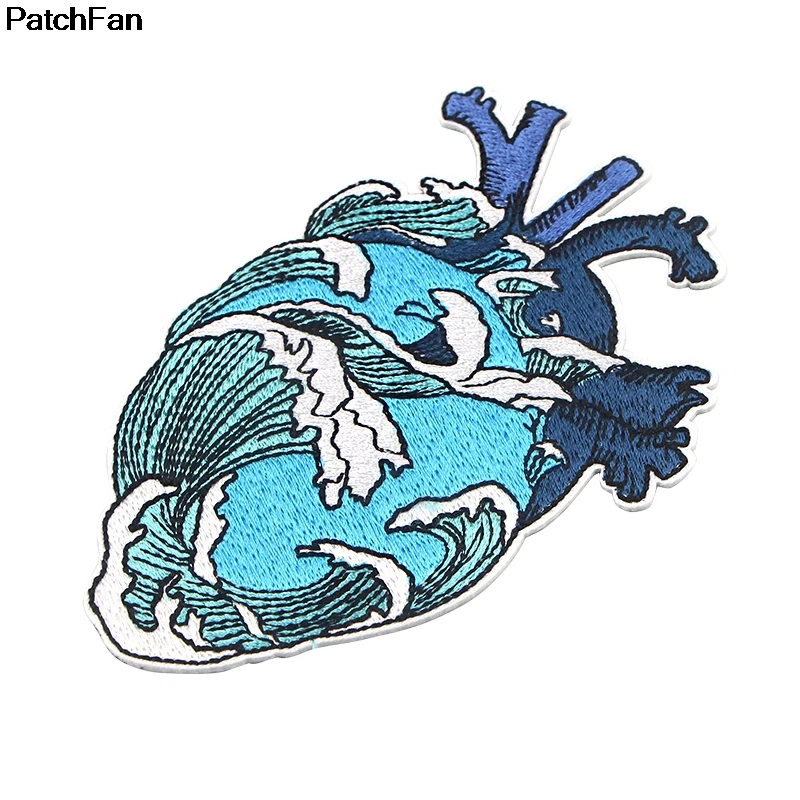 Patchfan Heart Shape organ The Great Wave off Kanagawa Applique patches stickers sewing jersey clothing para jacket badges A2642