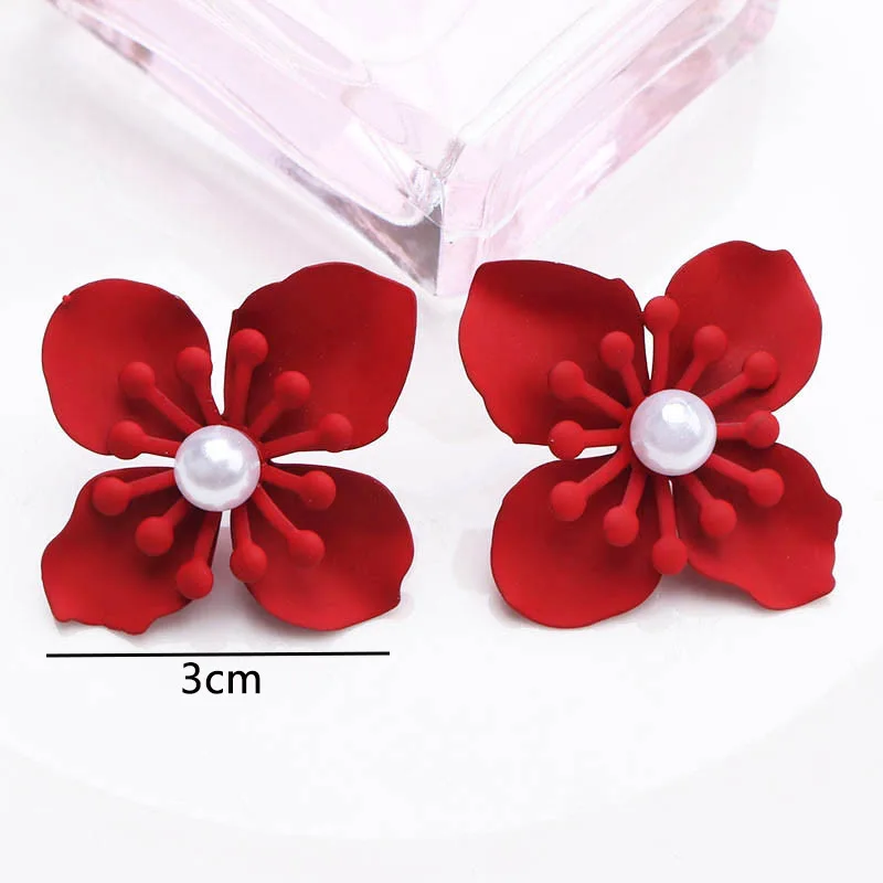 2023 neue Rote Hängende Ohrringe für Frauen Lange Blume Herz Anhänger Baumeln Ohrringe Unregelmäßige Geometrie Element Ohr Schmuck – Detail 22