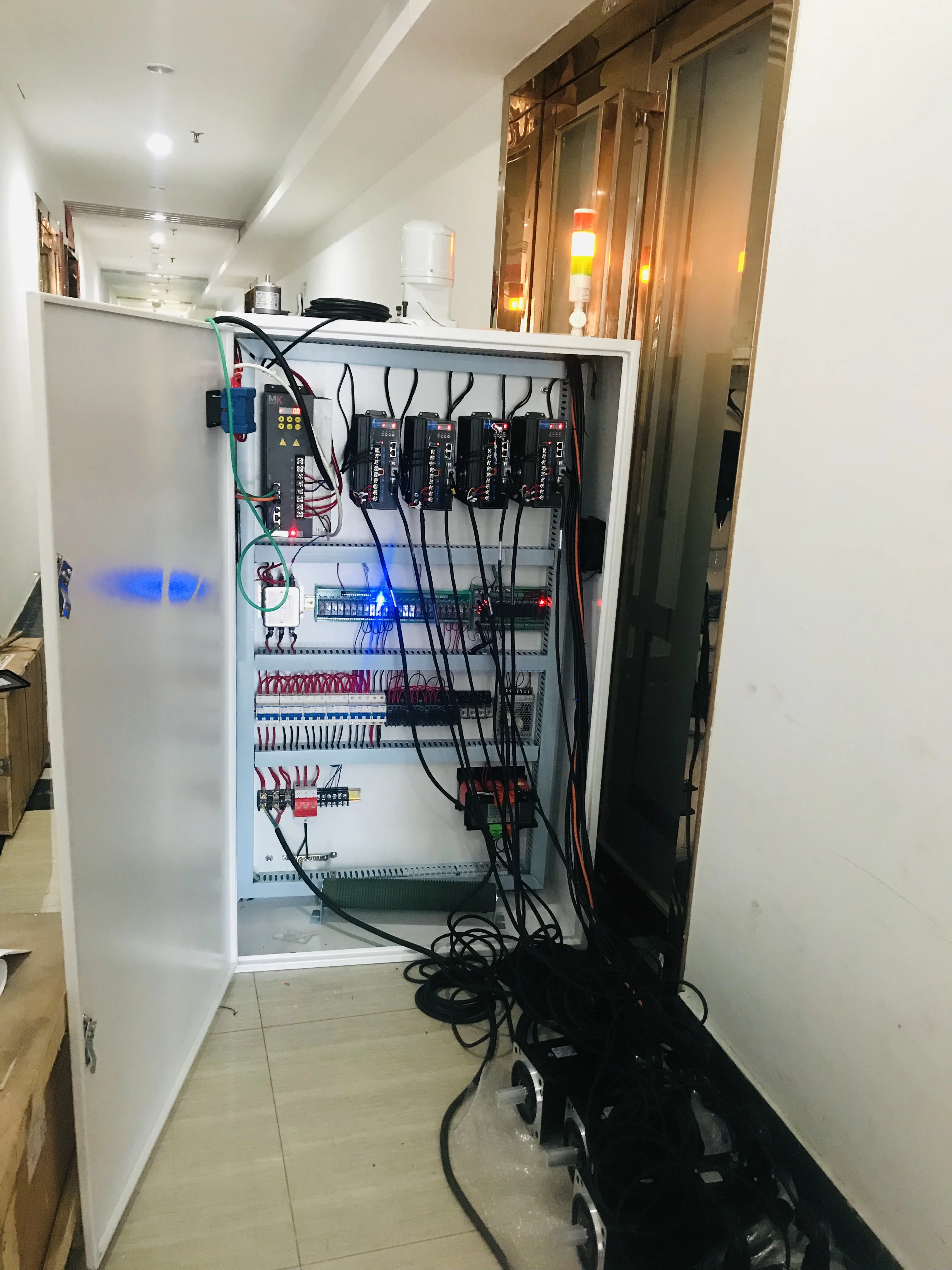 compatible con controlador de fresado CNC ATC + PLC para KIT de sistema de fresado gabinete eléctrico