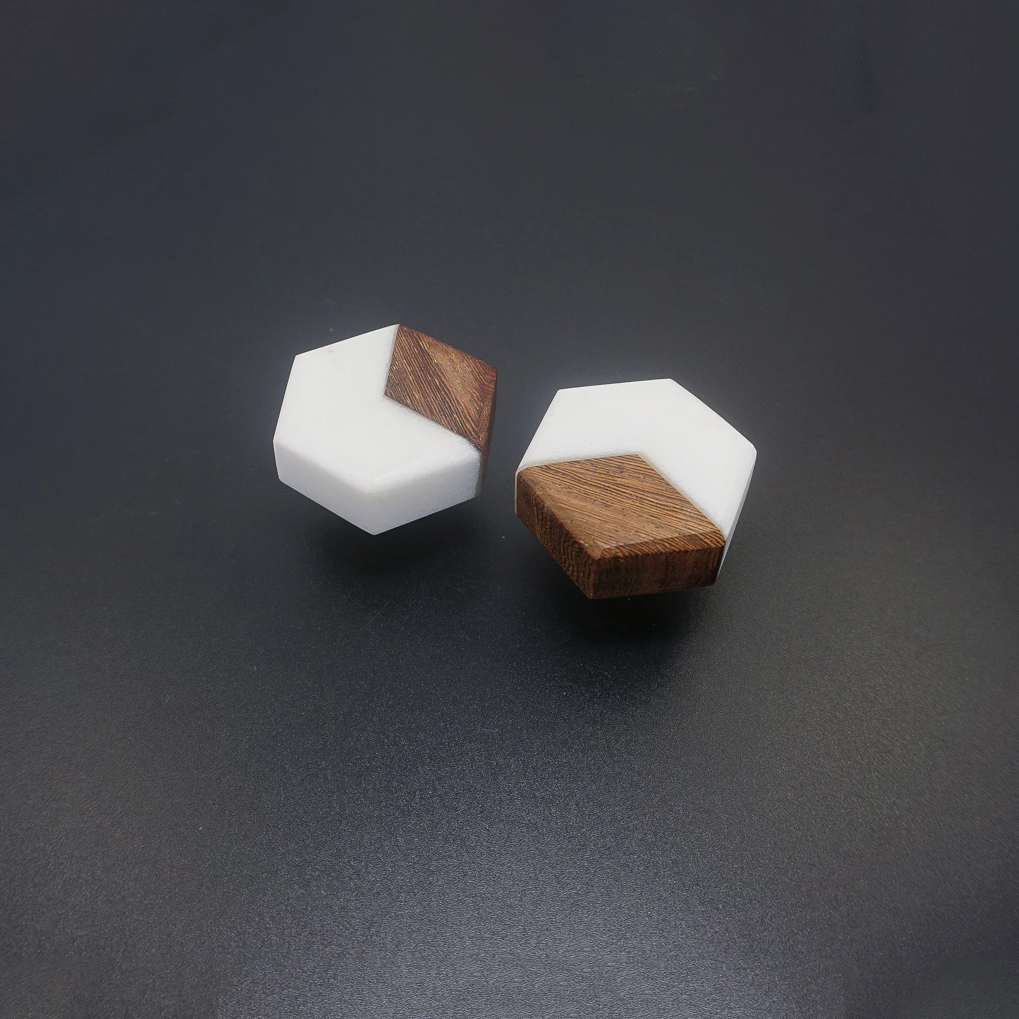 1 PC Natural Stone Wooden Furniture Handles Rural Cabinet Drawer Knobs Brass Base Wardrobe Pulls Modern Kitchen Cupboard Handle