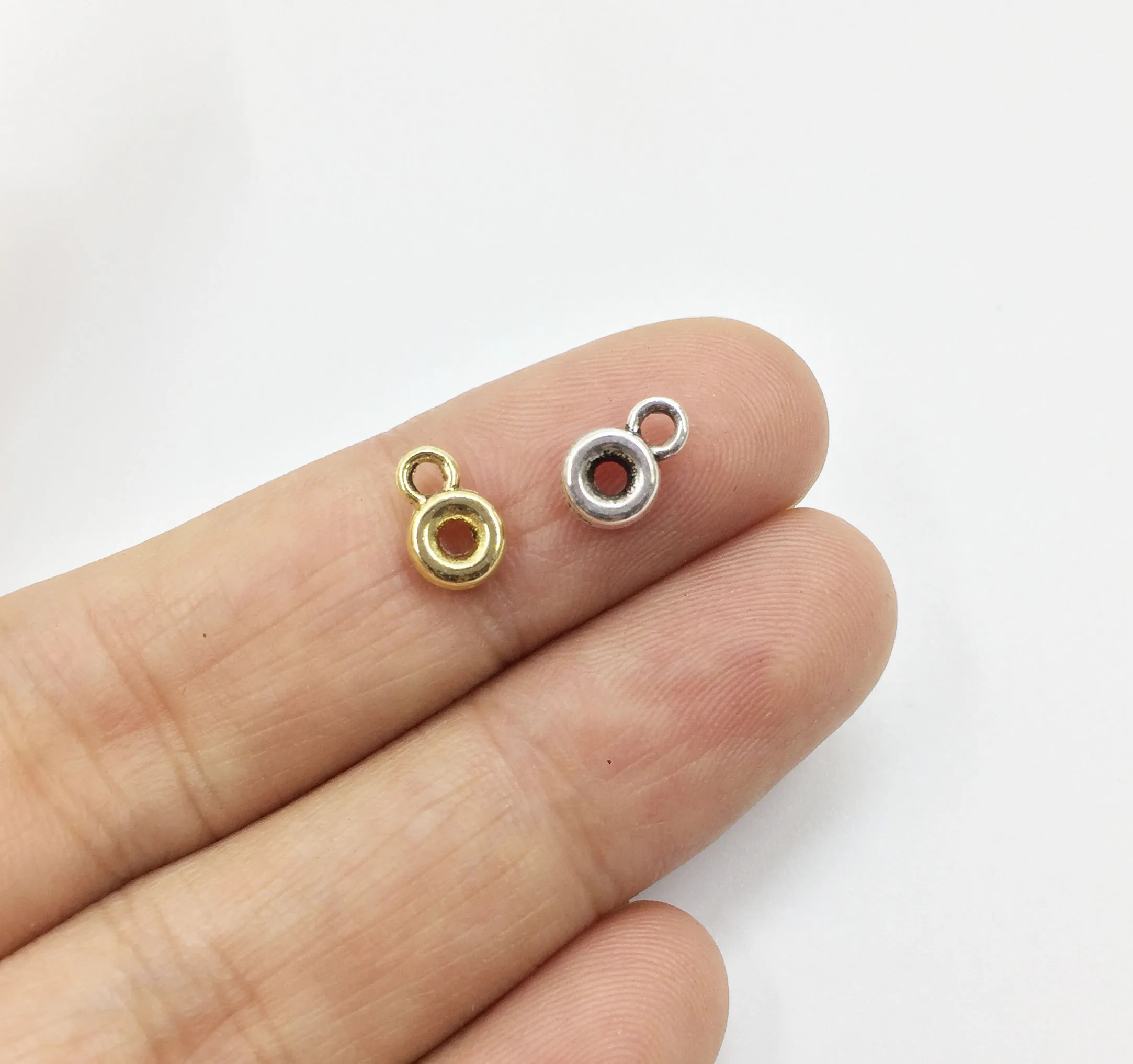 Eruip54 20 قطعة 5 مللي متر دائرة صغيرة سبائك الزنك الخرز Charms قلادة مجوهرات DIY بها بنفسك اليدوية قلادة وأقراط #5