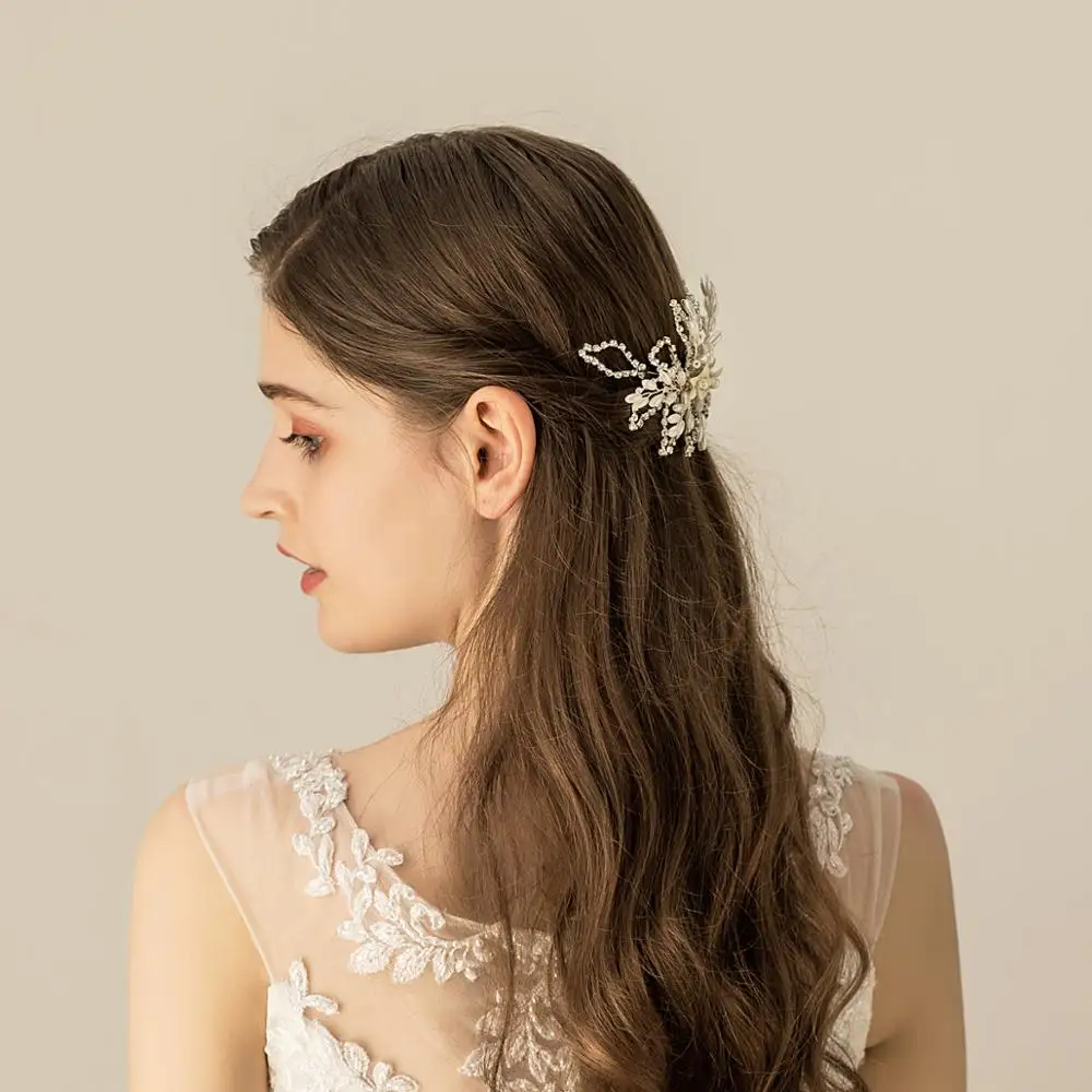 O562 – peigne à cheveux de Style coréen, fleurs blanches ivoire, chaînes de cheveux de mariée, strass, peigne décoratif de mariage perlé