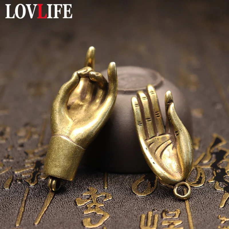 Retro Antique Copper Buddha Hand Lucky Pendants Jewelry Men Car Keychain Necklace Pendant Feng Shui Decorations Ornaments Crafts