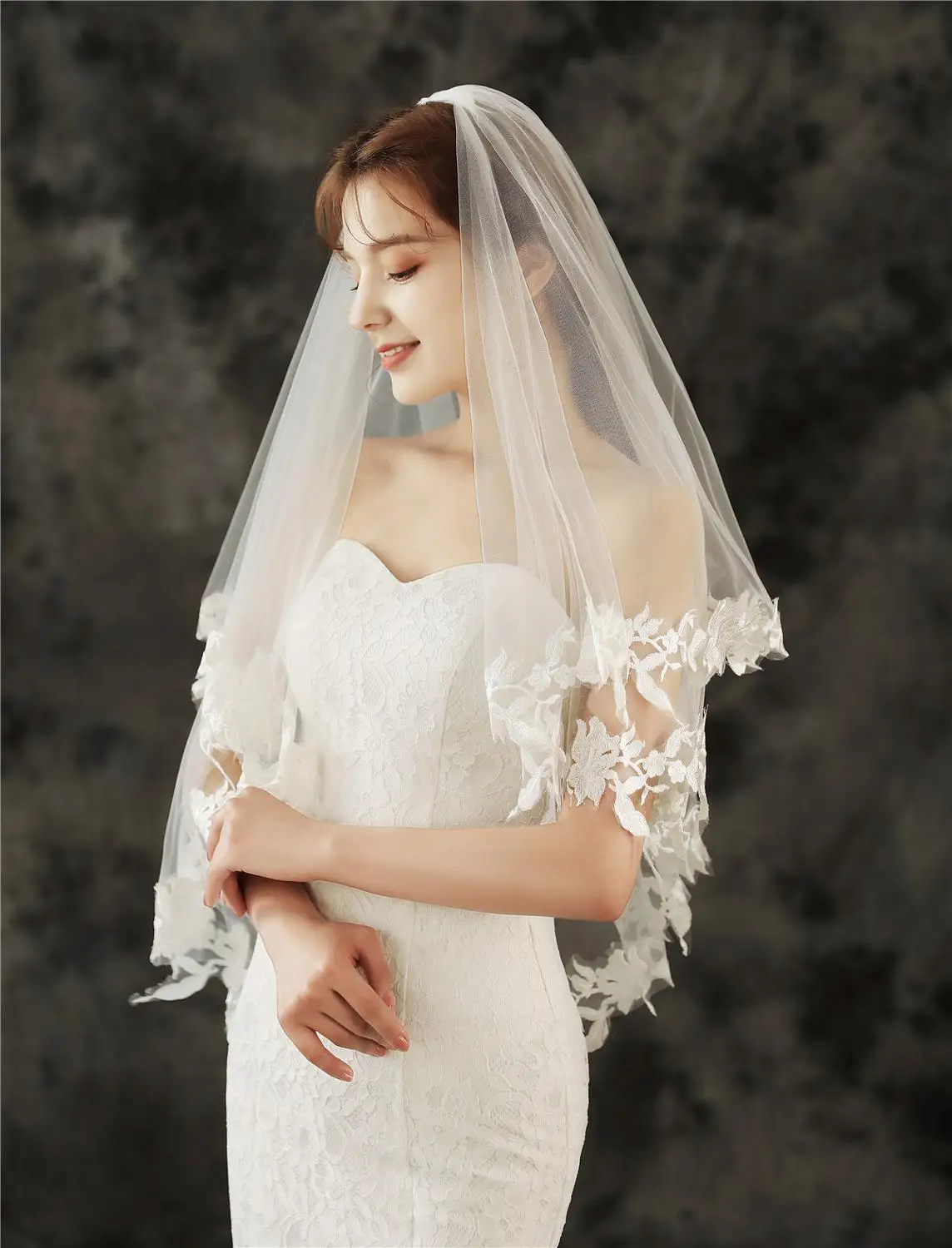 2ชั้นงานแต่งงานVeil Ivory Lace Appliquesอุปกรณ์จัดงานแต่งงานCasamentoในสต็อกเจ้าสาวVoile Mariee