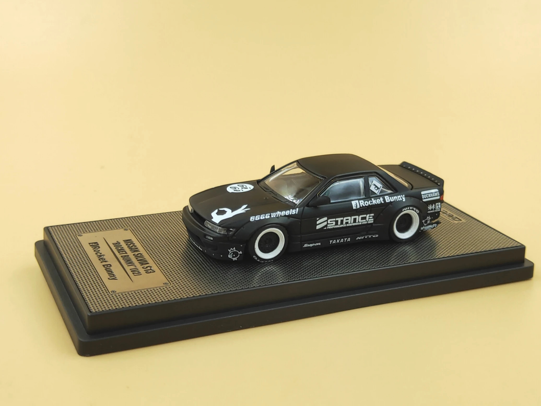 INNO 1:64 Nissan Silvia S13 Pandem Collection of die-cast alloy car decoration model toys